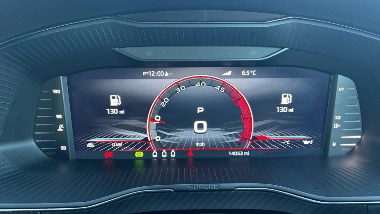 Skoda Superb 2.0 TDI CR Sport Line Plus 5dr DSG Diesel Hatchback